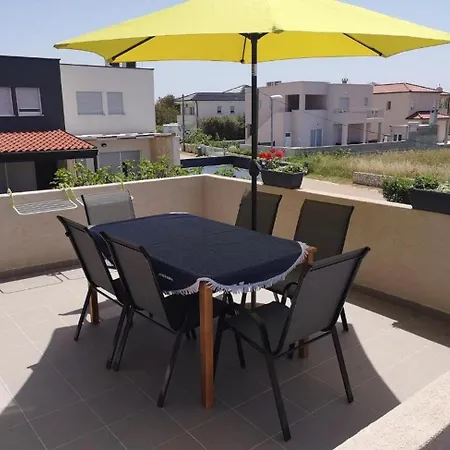 Apartamento With Parking Space Zaton, Zadar - 22189
