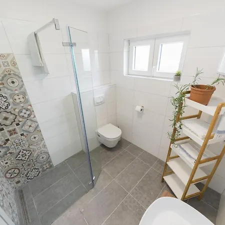 Apartamento With Parking Space Zaton, Zadar - 22189 Nin